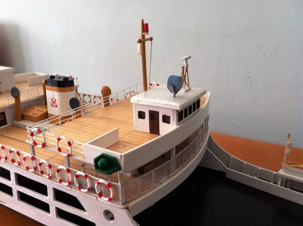Miniatur-Schiffsmodell