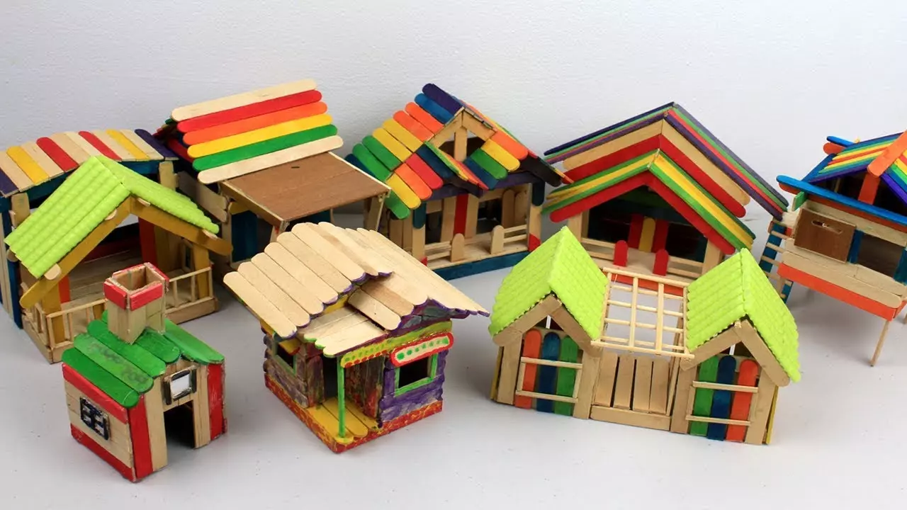 Holzmodellspielzeug