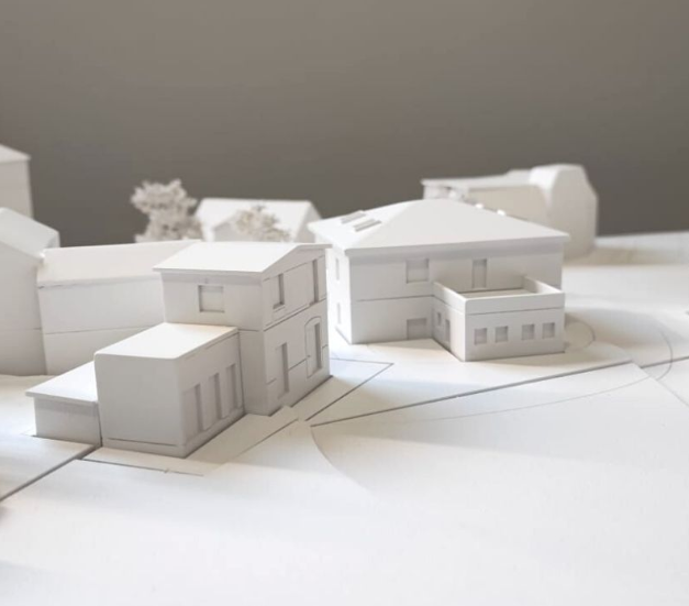 Ein hochrealistisches und detailliertes Architekturmodell von ARI Model, das die Umweltauswirkungen der Energieerzeugung durch interaktive und wissenschaftlich präzise Simulationen veranschaulicht. Dieses hochmoderne Modell zeigt Treibhausgasemission