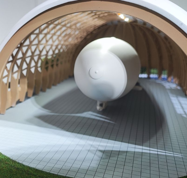 Ein hyperrealistisches, beleuchtetes und animiertes Modell, entwickelt von ARI Modellbau für Aussteller der Space Tech Expo. Mit luft- und raumfahrttechnischer Präzision, koordinierten Lichteffekten und dynamischen Animationen maximiert das Modell di