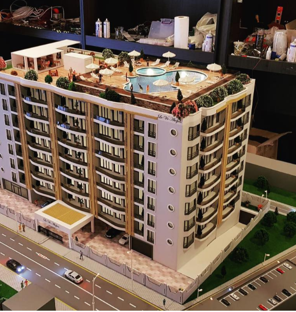 Ein individuelles Architekturmodell, gefertigt von ARI Modellbau für den Einsatz auf der Swiss Real Estate Fair. Das Modell verfügt über fotorealistische Texturen, hochwertige architektonische Details, optionale Beleuchtung und Animation sowie realis
