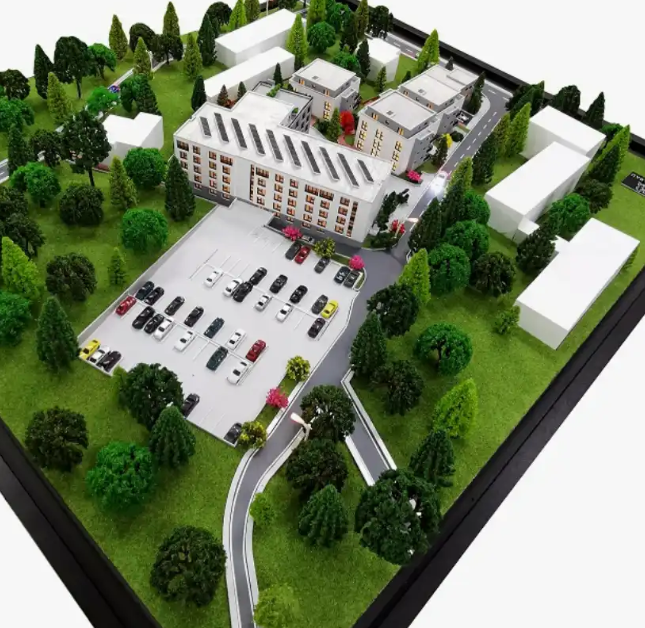 Individuelle physische Modelle von ARI Modellbau für die SIAL, die nachhaltige Lebensmittelkomplexe, innovative Agrarsysteme, erneuerbare Energien, Lebensmittelverarbeitungsanlagen und Logistikzentren darstellen. Mit LED-Beleuchtung, interaktiven Fun