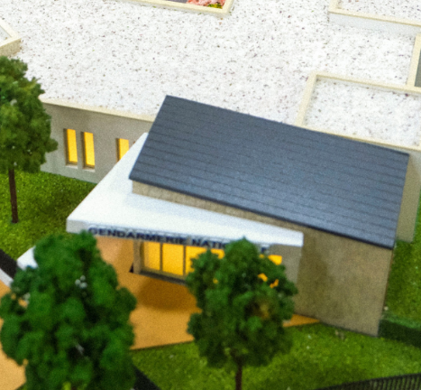 Beleuchtete und animierte Modelle von ARI Modellbau für Light + Building, die intelligente Gebäudestrukturen, nachhaltige Beleuchtungstechnologien, energieeffiziente Smart-City-Konzepte, fortschrittliche architektonische Designs und urbane Netzmodell