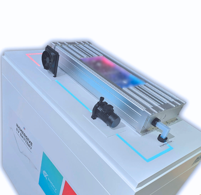 Ein präzise handgefertigtes architektonisches Modell von ARI Modellbau, entworfen für die Educatec-Educatice, das zukunftsweisende Campuslösungen, intelligente Klassenzimmer und digitale Lernzentren darstellt. Durch die Kombination aus innovativer Ha