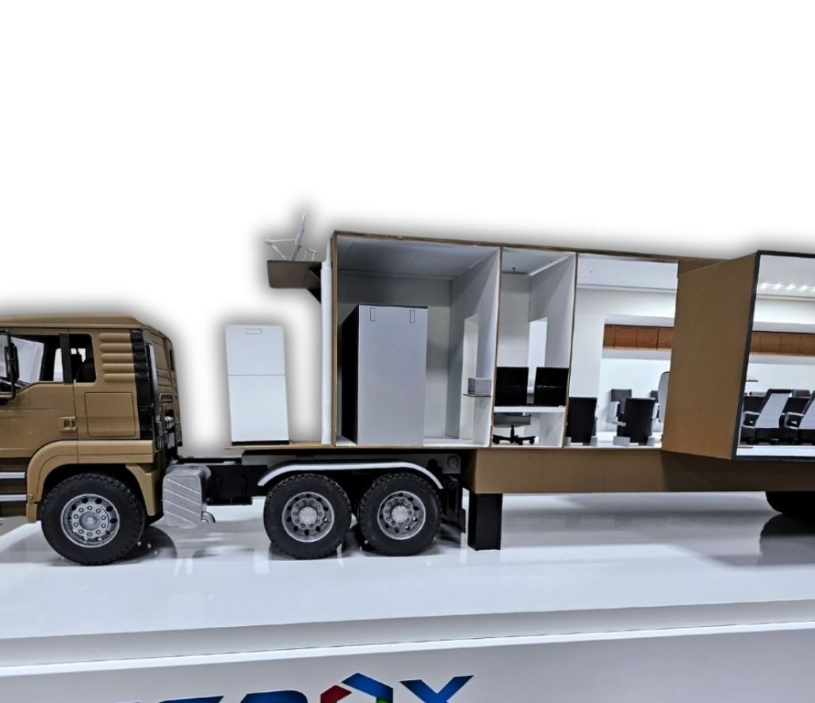 Ein kundenspezifisches Architekturmodell von ARI Modellbau, speziell für die SETT-Messe entworfen, mit pädagogischer Präzision, interaktiven Lichteffekten und umweltfreundlichen Materialien. Dieses Modell zeigt die Zukunft der Lernräume – von intelli