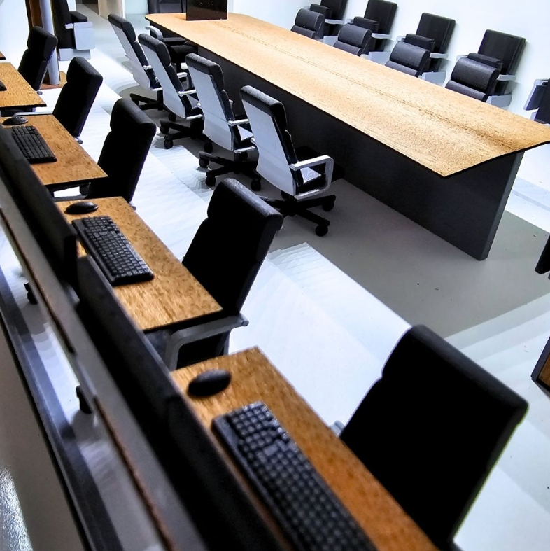 Ein detailreiches Architekturmodell von ARI Modellbau, entwickelt für die Swissdidac, mit interaktiver Beleuchtung, nachhaltigen Materialien und präziser Handwerkskunst. Jedes Modell verkörpert die Lernumgebungen der Zukunft, von digitalen Bildungsko