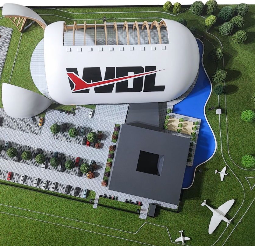 Ein maßgeschneidertes beleuchtetes und animiertes Ausstellungsmodell, entworfen von ARI Modellbau für Logistics & Distribution Switzerland. Durch die Verbindung von Licht, Bewegung und architektonischem Design werden Automatisierungstechnologien,